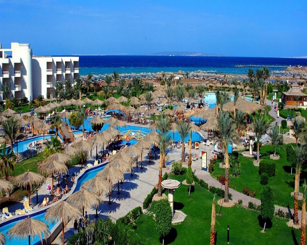 Read more about the article Hurghada Long Beach Resort